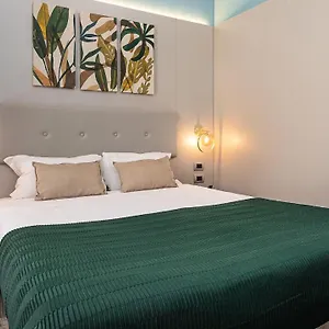 https://italianway-napo-torriani-milan.it-lombardy.com